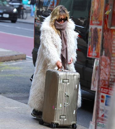 Heidi Klum and Tom Kaulitz out in New York Heidi Klum with her husband Tom Kaulitz are checking out their hotel in Soho, New York on January 9, 2026. Photo by Dylan Travis ABACAPRESS.COM New York NY  Copyright: xDylanxTravis ABACAx