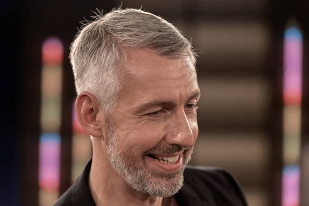Kölner Treff am 09. Januar 2026. Im Bild der Kabarettist und Fernsehmoderator Sebastian Pufpaff. Die Gastgebenden Susan Link und Micky Beisenherz befragen ihre Gäste auf ihre eigene Art mit spannenden Ergebnissen. Köln Nordrhein-Westfalen Deutschland