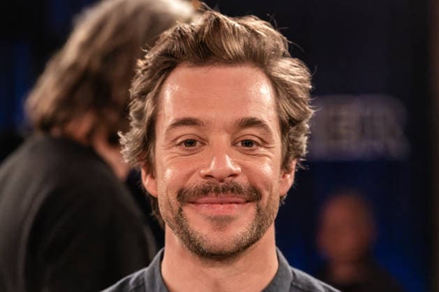 Kölner Treff am 09. Januar 2026. Im Bild Kabarettist und Fernsehmoderator Tobias Krell alias Checker Tobi. Die Gastgebenden Susan Link und Micky Beisenherz befragen ihre Gäste auf ihre eigene Art mit spannenden Ergebnissen. Köln Nordrhein-Westfalen Deutschland