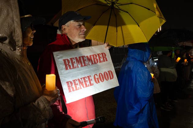 January 9, 2026, Woodstock, Georgia, USA: Scores of area residents brave heavy rains as they gather for a candle vigil in a heavily Republican community to honor slain Minneapolis mother Renee Good, shot by an Immigration and Customs Enforcement officer this week. Woodstock USA - ZUMAn03_ 20260109_zaf_n03_008 Copyright: xRobinxRaynex