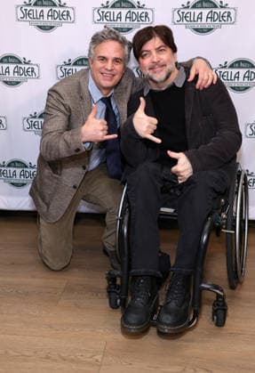 Soiree caritative All The President s Men 9 January 2026 Los Angeles, California Mark Ruffalo, Christopher Thornton The Stella Adler Academy of Acting and Theatre Staged Benefit Reading Of All The President s Men held at Harmony Gold Theater l in Los Angeles Photo Credit AdMedia 452053 2026 01 09 CA Los Angeles Etats Unis  Copyright: xAdMediax STAR_452053_003