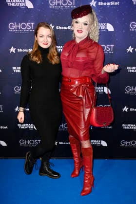 Sheila Wolf mit Tochter Kira Teichert bei der Premiere des Musicals Ghost - Nachricht von Sam im Stage Bluemax Theater am Potsdamer Platz. Berlin, 09.01.2026