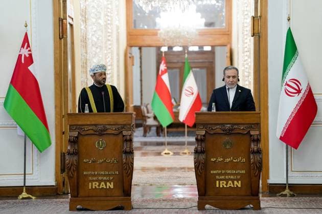 January 10, 2026, Tehran, Iran: Oman s Foreign Minister SAYYID BADR BIN HAMAD AL BUSAIDI (L) and Iranian Foreign Minister ABBAS ARAGHCHI (R) hold a joint press conference in Tehran. Tehran Iran - ZUMAi98_ 20260110_zih_i98_002 Copyright: xIranianxForeignxMinistryx