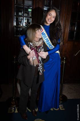 Stephane Rolland Event At Bouglione Winter Circus Chantal Goya and Miss France 2026 Hinaupoko Deveze attend the Performance Of Tempo Show By Cirque d Hiver Bouglione For 1,600 Hospitalized Children at Cirque Bouglione on January 10, 2026 in Paris, France. Photo by Laurent Zabulon ABACAPRESS.CO Paris France  Copyright: xZabulonxLaurent ABACAx