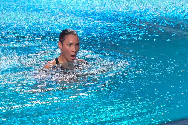 10.01.2026, xlakx, Entertainment, TV Total Turmspringen v.l. Schauspielerin Annabelle Mandeng wagt sich bei der 15. Ausgabe des TV Total Turmspringen in Berlin von den Sprungbrettern der Schwimm- und Sprunghalle im Europasportpark (SSE) ein spektakulaeres Highlight der Show auf ProSieben. Berlin