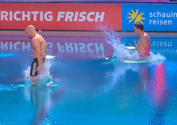 10.01.2026, xlakx, Entertainment, TV Total Turmspringen v.l. Flying Uwe Streamer und Let™s Hugo Streamer wagt sich bei der 15. Ausgabe des TV Total Turmspringen in Berlin von den Sprungbrettern der Schwimm- und Sprunghalle im Europasportpark (SSE) ein spektakulaeres Highlight der Show auf ProSieben. Berlin