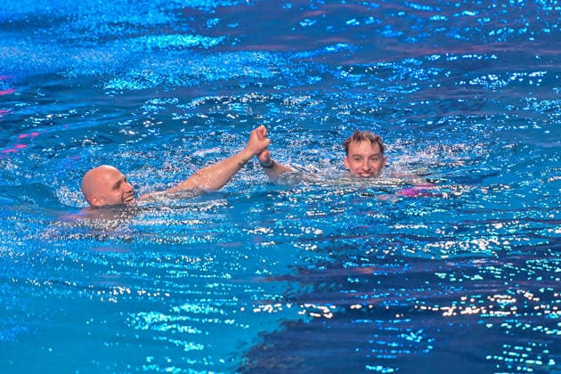 10.01.2026, xlakx, Entertainment, TV Total Turmspringen v.l. Flying Uwe Streamer und Let™s Hugo Streamer wagen sich bei der 15. Ausgabe des TV Total Turmspringen in Berlin von den Sprungbrettern der Schwimm- und Sprunghalle im Europasportpark (SSE) ein spektakulaeres Highlight der Show auf ProSieben. Berlin