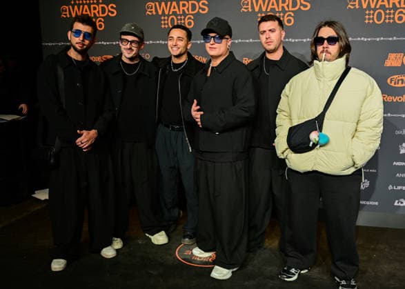 January 10, 2026, Madrid, Madrid, SPAIN: Content creators and guests pose on the black carpet during the third edition of the Army Awards, held on Saturday, January 10, at the Madrid Arena in Madrid. Known as the â€oeinternet anti-awards,†the ceremony honors the most viral moments, trends, and personalities from social media over the past year in a script-free gala hosted by Ceciarmy and Santiago Segura. In the image Ricky Edit Madrid SPAIN - ZUMAz108 20260110_znp_z108_105 Copyright: xRichardxZubelzux