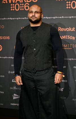 January 10, 2026, Madrid, Madrid, SPAIN: Content creators and guests pose on the black carpet during the third edition of the Army Awards, held on Saturday, January 10, at the Madrid Arena in Madrid. Known as the â€oeinternet anti-awards,†the ceremony honors the most viral moments, trends, and personalities from social media over the past year in a script-free gala hosted by Ceciarmy and Santiago Segura. In the image Alan Cardoso Madrid SPAIN - ZUMAz108 20260110_znp_z108_212 Copyright: xRichardxZubelzux