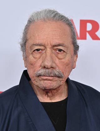 2026 Annual Movies for Grownups Awards with AARP Edward James Olmos arriving to the 2026 Annual Movies for Grownups Awards with AARP held at the Beverly Wilshire, A Four Seasons Hotel on January 10, 2026 in Beverly Hills Ca. Beverly Hills Beverly Wilshire, A Four Seasons Hotel California USA Copyright: xStarbuck xAFF-USA.COMx