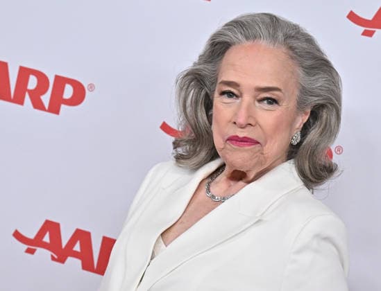 2026 Annual Movies for Grownups Awards with AARP Kathy Bates arriving to the 2026 Annual Movies for Grownups Awards with AARP held at the Beverly Wilshire, A Four Seasons Hotel on January 10, 2026 in Beverly Hills Ca. Beverly Hills Beverly Wilshire, A Four Seasons Hotel California USA Copyright: xStarbuck xAFF-USA.COMx