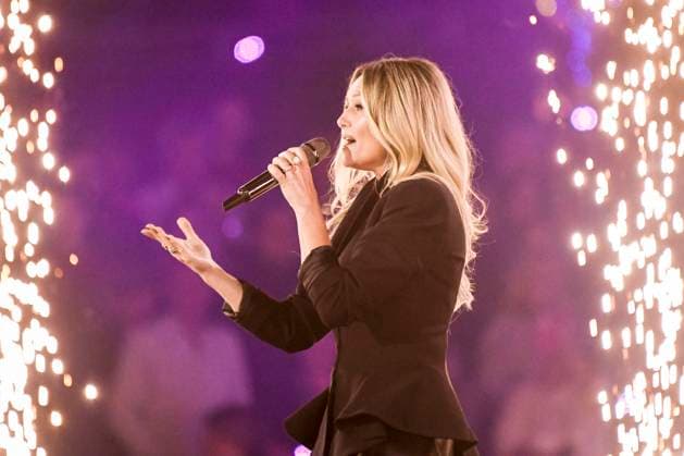 abb: Helene Fischer Saengerin auf der Buehne bei der ARD TV LIve Sendung bei den Schlagerchampions 2026 Das Grosse Fest der Besten auf der Buehne im Velodrom am 10.01.2026 in Berlin Berlin Germany