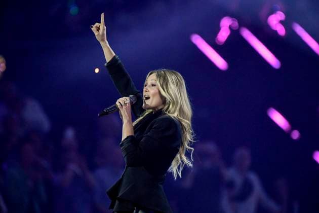 abb: Helene Fischer Saengerin auf der Buehne bei der ARD TV LIve Sendung bei den Schlagerchampions 2026 Das Grosse Fest der Besten auf der Buehne im Velodrom am 10.01.2026 in Berlin Berlin Germany