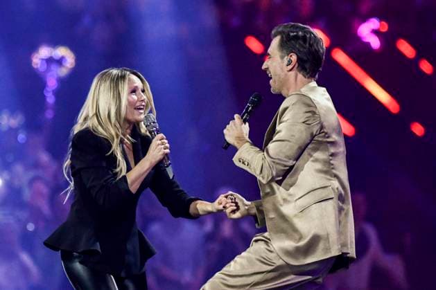 abb: Florian Silbereisen Moderator und Helene Fischer Saengerin auf der Buehne bei der ARD TV LIve Sendung bei den Schlagerchampions 2026 Das Grosse Fest der Besten auf der Buehne im Velodrom am 10.01.2026 in Berlin Berlin Germany