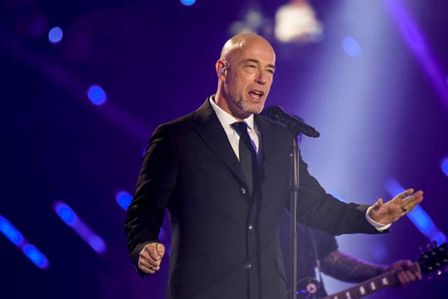 abb: Der Graf Unheilig Sanger auf der Buehne bei der ARD TV LIve Sendung bei den Schlagerchampions 2026 Das Grosse Fest der Besten auf der Buehne im Velodrom am 10.01.2026 in Berlin Berlin Germany
