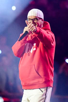 abb: DJ Ötzi Oetzi Saenger auf der Buehne bei der ARD TV LIve Sendung bei den Schlagerchampions 2026 Das Grosse Fest der Besten auf der Buehne im Velodrom am 10.01.2026 in Berlin Berlin Germany