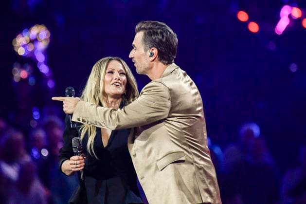 abb: Florian Silbereisen Moderator und Helene Fischer Saengerin auf der Buehne bei der ARD TV LIve Sendung bei den Schlagerchampions 2026 Das Grosse Fest der Besten auf der Buehne im Velodrom am 10.01.2026 in Berlin Berlin Germany