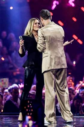 abb: Florian Silbereisen Moderator und Helene Fischer Saengerin auf der Buehne bei der ARD TV LIve Sendung bei den Schlagerchampions 2026 Das Grosse Fest der Besten auf der Buehne im Velodrom am 10.01.2026 in Berlin Berlin Germany