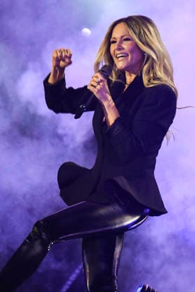 abb: Helene Fischer Saengerin auf der Buehne bei der ARD TV LIve Sendung bei den Schlagerchampions 2026 Das Grosse Fest der Besten auf der Buehne im Velodrom am 10.01.2026 in Berlin Berlin Germany