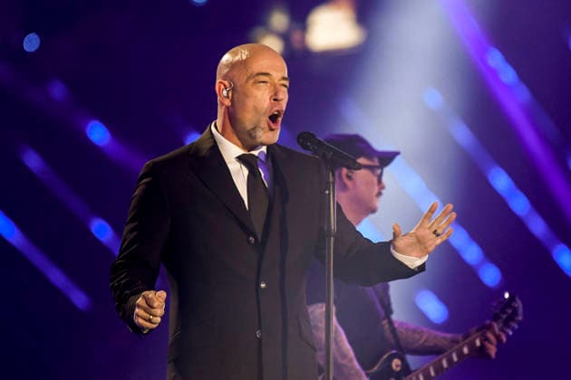 abb: Der Graf Unheilig Saenger auf der Buehne bei der ARD TV LIve Sendung bei den Schlagerchampions 2026 Das Grosse Fest der Besten auf der Buehne im Velodrom am 10.01.2026 in Berlin Berlin Germany