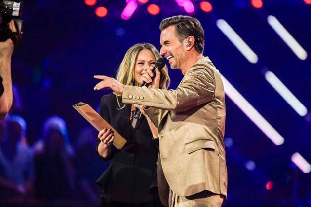abb: Florian Silbereisen Moderator und Helene Fischer Saengerin auf der Buehne bei der ARD TV LIve Sendung bei den Schlagerchampions 2026 Das Grosse Fest der Besten auf der Buehne im Velodrom am 10.01.2026 in Berlin Berlin Germany
