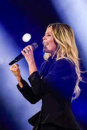 abb: Helene Fischer Saengerin auf der Buehne bei der ARD TV LIve Sendung bei den Schlagerchampions 2026 Das Grosse Fest der Besten auf der Buehne im Velodrom am 10.01.2026 in Berlin Berlin Germany