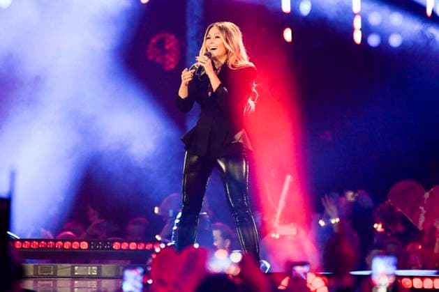 abb: Helene Fischer Saengerin auf der Buehne bei der ARD TV LIve Sendung bei den Schlagerchampions 2026 Das Grosse Fest der Besten auf der Buehne im Velodrom am 10.01.2026 in Berlin Berlin Germany