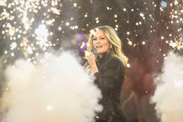 abb: Helene Fischer Saengerin auf der Buehne bei der ARD TV LIve Sendung bei den Schlagerchampions 2026 Das Grosse Fest der Besten auf der Buehne im Velodrom am 10.01.2026 in Berlin Berlin Germany