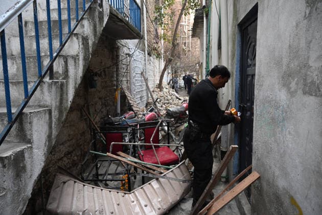 Gas cylinder explosion at Islamabad wedding kills eight, including bride and groom ISLAMABAD, PAKISTAN, JANUARY 11: A view following a powerful gas cylinder explosion at a wedding function in a neighborhood of Islamabad on January 11, 2026. The blast killed eight people, including the bride and groom and their grandparents, injured 12 others, and caused the collapse of adjoining houses. Muhammad Reza Anadolu Islamabad Pakistan. Editorial use only. Please get in touch for any other usage.  Copyright: x2026xAnadoluxMuhammadxRezax