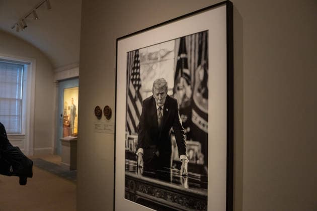 January 11, 2026, Washington, District of Columbia, USA: A newly unveiled photographic portrait of the U.S. president is on display at the Smithsonian National Portrait Gallery in Washington, D.C., on January 11, 2026. Washington USA - ZUMAl312 20260111_znp_l312_009 Copyright: xAndrewxLeydenx