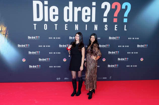 Viola Hartel und Antonia Hartel bei der Premiere des Kinofilms Die drei ??? - Toteninsel im Mathäser Filmpalast. München, 11.01.2026