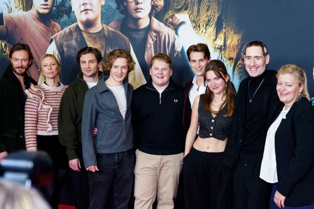 Andreas Pietschmann, Jannik Schümann, Levi Brandl, Julius Weckauf, Nevio Wendt, Tim Dünschede mit Cast und Team bei der Premiere des Kinofilms Die drei ??? - Toteninsel im Mathäser Filmpalast. München, 11.01.2026
