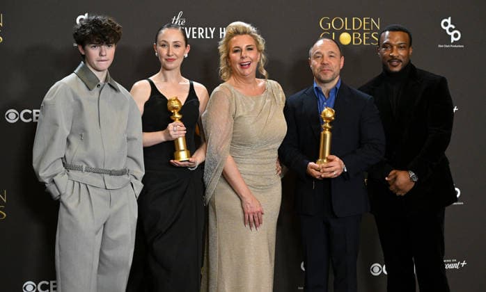 83rd Annual Golden Globes - Press Room Owen Cooper, Erin Doherty, Hannah Walters, Stephen Graham and Ashley Walters in the press room at the 83rd Golden Globe Awards at the Beverly Hilton Hotel on January 11, 2025 in Beverly Hills, CA. Beverly Hills Beverly Hilton Hotel California USA Copyright: xLISAxOConnor AFF-USA.comx