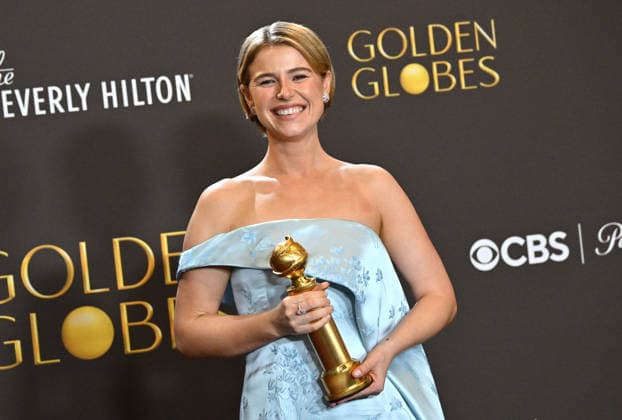 83rd Annual Golden Globes - Press Room Jessie Buckley in the press room at the 83rd Golden Globe Awards at the Beverly Hilton Hotel on January 11, 2025 in Beverly Hills, CA. Beverly Hills Beverly Hilton Hotel California USA Copyright: xLISAxOConnor AFF-USA.comx