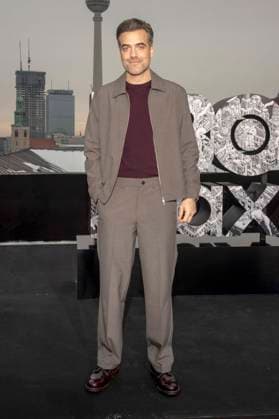 abb: Daniel Ings beim Fotocalls zum Start von HBO Max A Knight of the Seven Kingdoms der US amerikanischen Fantasyserie mein munus Graden auf der winterlichen Dachterrasse des Humboldt- Forum Berlin am 12.01.2026 Berlin Deutschland
