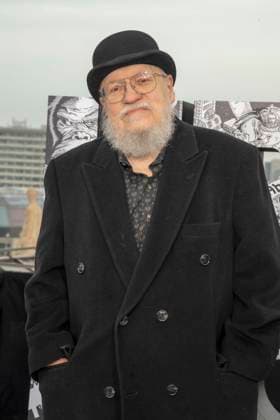 abb: George R. R. Martin beim Fotocalls zum Start von HBO Max A Knight of the Seven Kingdoms der US amerikanischen Fantasyserie mein munus Graden auf der winterlichen Dachterrasse des Humboldt- Forum Berlin am 12.01.2026 Berlin Deutschland