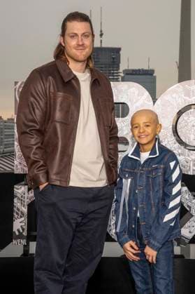 abb: Peter Claffey und Dexter Sol Ansell beim Fotocalls zum Start von HBO Max A Knight of the Seven Kingdoms der US amerikanischen Fantasyserie mein munus Graden auf der winterlichen Dachterrasse des Humboldt- Forum Berlin am 12.01.2026 Berlin Deutschland