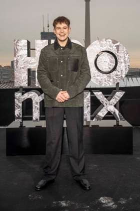 abb: Shaun Thomas beim Fotocalls zum Start von HBO Max A Knight of the Seven Kingdoms der US amerikanischen Fantasyserie mein munus Graden auf der winterlichen Dachterrasse des Humboldt- Forum Berlin am 12.01.2026 Berlin Deutschland