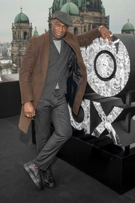 abb: Steve Toussaint beim Fotocalls zum Start von HBO Max A Knight of the Seven Kingdoms der US amerikanischen Fantasyserie mein munus Graden auf der winterlichen Dachterrasse des Humboldt- Forum Berlin am 12.01.2026 Berlin Deutschland