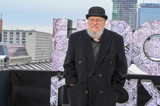 abb: George R. R. Martin beim Fotocalls zum Start von HBO Max A Knight of the Seven Kingdoms der US amerikanischen Fantasyserie mein munus Graden auf der winterlichen Dachterrasse des Humboldt- Forum Berlin am 12.01.2026 Berlin Deutschland