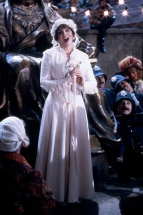 RECORD DATE NOT STATED Linda Ronstadt in The Pirates of Penzance EDITORIAL USE ONLY  Copyright: x