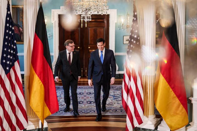 Johann Wadephul (CDU), Bundesaussenminister, besucht am 12.01.2026 die USA Treffen mit den Außenminister der Vereinigten Staaten von Amerika, Marco Rubio 12.01.2026. Fotografiert als Offizieller Fotograf Photo taken as Official Photographer Washington USA *** Johann Wadephul CDU , Federal Minister of Foreign Affairs, visits the USA on 12 01 2026 Meeting with the Secretary of State of the United States of America, Marco Rubio 12 01 2026 Photographed as Official Photographer Photo taken as Official Photographer Washington USA Copyright: xDominikxButzmann AAx