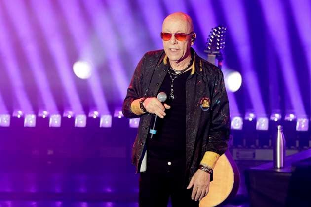 12.01.2026, Toni Krahl, Saenger, im Konzert im Friedrichstadt-Palast Berlin, der ehem. Saenger von CITY, mit neuer Band Toni Krahl und die Kinx vom Prenzlauer Berg, Berlin Deutschland, Germany