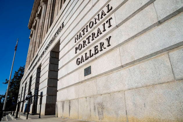 Smithonian’s National Portrait Gallery Removes Impeachment Text from Trump Portrait The the Smithsonian National Portrait Gallery is seen in Washington, DC on Monday, January 12, 2026. The museum removed reference to Trump’s two impeachments during his first term from the accompanying portrait plaque when replacing their portrait of him in their America’s Presidents exhibit. Photo by Bonnie Cash Pool ABACAPRESS.COM WASHINGTON DC United States  Copyright: xPool ABACAx