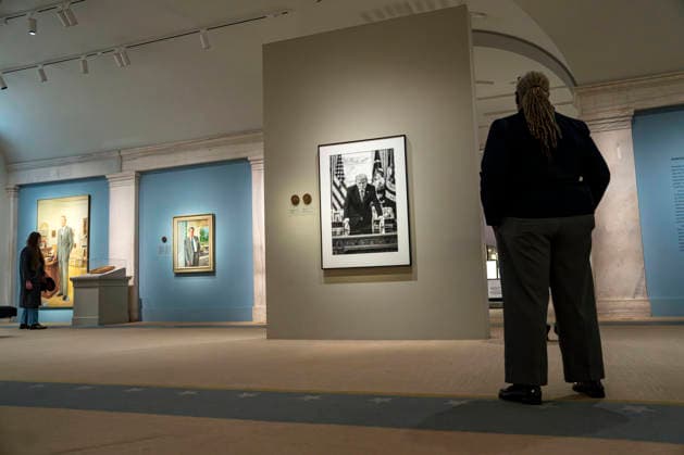 A portrait of President Donald Trump is seen on display at the Smithsonian National Portrait Gallery in Washington, DC on Monday, January 12, 2026. The museum removed reference to Trump s two impeachments during his first term from the accompanying portrait plaque when replacing their portrait of him in their America s Presidents exhibit.  WAP20260112425 BONNIExCASH