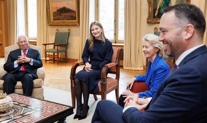 The King and Queen Of Belgium Receive The Leaders Of The European Institutions BRUSSELS, BELGIUM - JANUARY 13 : King Philippe of Belgium and European Council President Antonio Costa, Crown Princess Elisabeth, European Commission President Ursula von der Leyen and Belgian Foreign Minister Maxime Prevot pictured prior to a reception for the heads of European institutions and permanent representatives accredited to the European Union, at the Royal Palace, on January 13, 2026 in Brussels, Belgium, 13 01 2026 Brussels Belgium  Copyright: xBenoitxDoppagnex