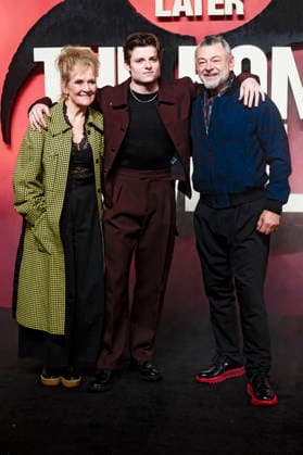 Lorraine Ashbourne, Louis Ashbourne Serkis und Andy Serkis bei der Weltpremiere des Kinofilms 28 Years Later: The Bone Temple im BFI IMAX. London, 13.01.2026