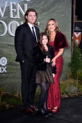 Peter Claffey, Holly McGinn und Ally McGinn bei der Premiere der HBO Max-Serie A Knight of the Seven Kingdoms im Zoo Palast. Berlin, 13.01.2026