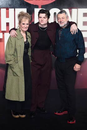Lorraine Ashbourne, Louis Ashbourne Serkis und Andy Serkis bei der Weltpremiere des Kinofilms 28 Years Later: The Bone Temple im BFI IMAX. London, 13.01.2026