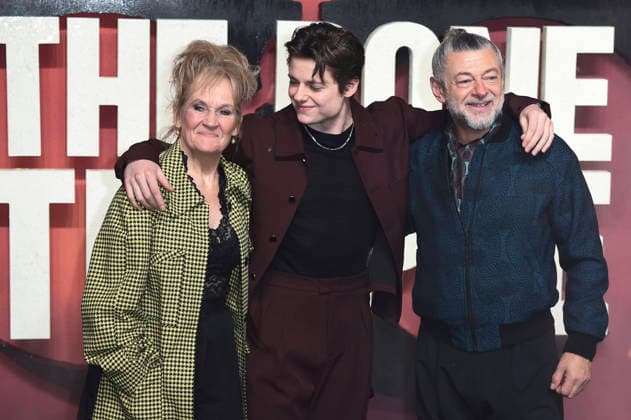 Lorraine Ashbourne, Louis Ashbourne Serkis und Andy Serkis bei der Weltpremiere des Kinofilms 28 Years Later: The Bone Temple im BFI IMAX. London, 13.01.2026
